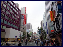 Higashi-Shinjuku 040